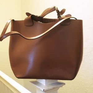 Zara Bucket Large Tote Bag
